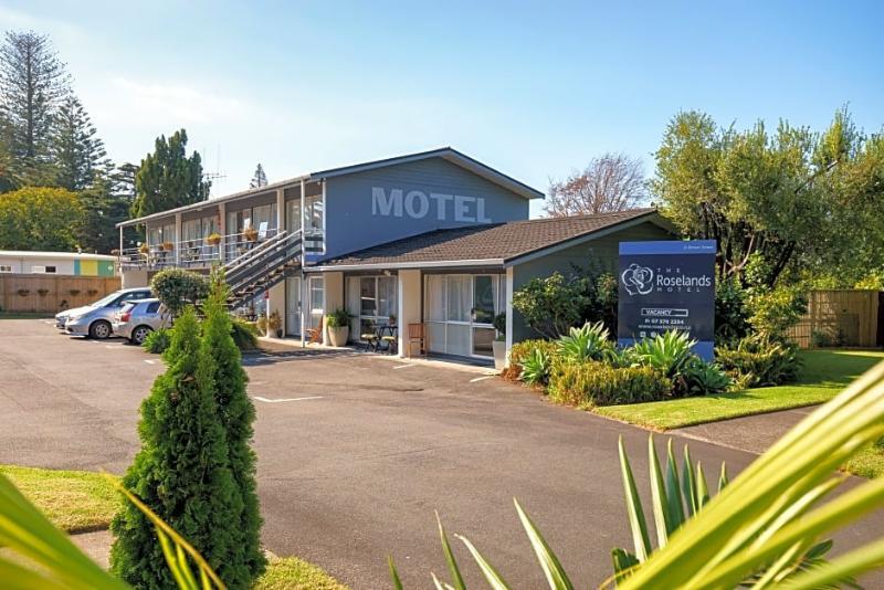 Roselands Motel Tauranga Exterior photo