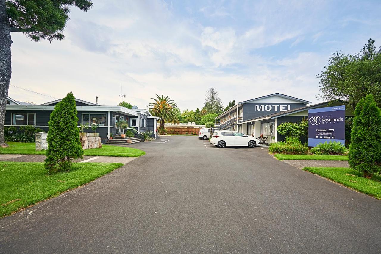 Roselands Motel Tauranga Exterior photo